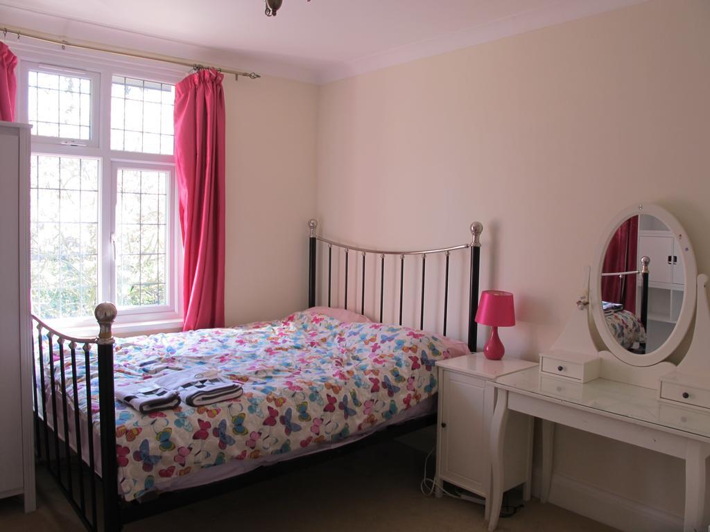 Westmorland - 4 Bedroom House - Free Parking For Up To 7 Cars - Walking Distance To Qmc And University - Ideal For Contractors And Large Groups Nottingham Dış mekan fotoğraf