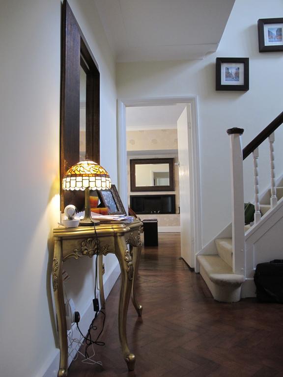 Westmorland - 4 Bedroom House - Free Parking For Up To 7 Cars - Walking Distance To Qmc And University - Ideal For Contractors And Large Groups Nottingham Dış mekan fotoğraf
