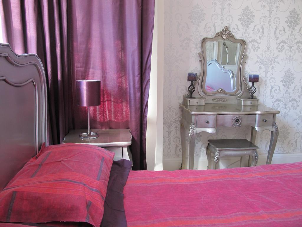Westmorland - 4 Bedroom House - Free Parking For Up To 7 Cars - Walking Distance To Qmc And University - Ideal For Contractors And Large Groups Nottingham Dış mekan fotoğraf